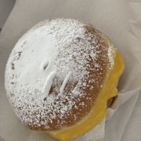 Bolas de Berlim at Café Flávio in Braga