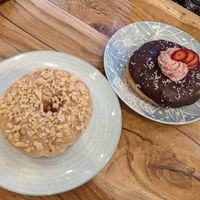 Peanut butter jelly donut and chocolate strawberry at VegAmazing Doughnuts in Madrid