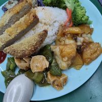 Braised pork bento box at Yǒng Yuán Sùshí 永緣素食 in Taipei