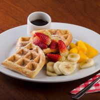 Waffles veganos. at Bizcotela, Café Restaurante in Bogota