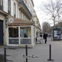 92, Boulevard de Beaumarchais at Loving Hut in Paris