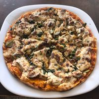 Vegan pizza at Little Windows in Pokhara