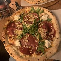 Breaaola  at Pazzi in Stockholm