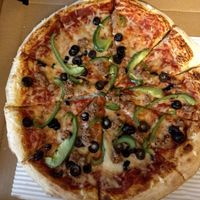 Vegan pizza (sausage, green peppers, black olives) at Cottage Inn in Saline