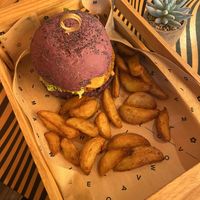 Burger and chips   at Flower Burger in Florence