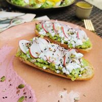  at Bluebirds in the Backyard in Dordrecht