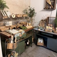 Shop  at Bluebirds in the Backyard in Dordrecht
