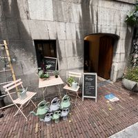 Outside   at Bluebirds in the Backyard in Dordrecht