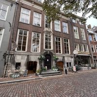 Outside   at Bluebirds in the Backyard in Dordrecht