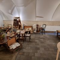 Shop at Bluebirds in the Backyard in Dordrecht