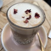 Cinnamon Chocolate Latte + espresso 6€  at Bluebirds in the Backyard in Dordrecht