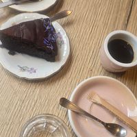 Chocolate and spicy orange cakes with double espresso at Bluebirds in the Backyard in Dordrecht