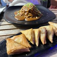 Plain noodles and vegetable samosas at Sesame in Valletta