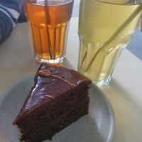 Pastel de chocolate con crema de Almendra. at Café Vegetal in Mexico City