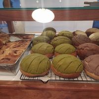 Rolland de Canellas, conchas de matcha -  chocolat at Café Vegetal in Mexico City