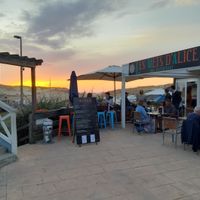 Outdoor  seating  at Les Mets d'Alice in Seignosse