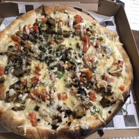 Bacon Ranch Pizza at 3 Brothers of Rockville Center in Rockville Centre