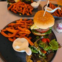 Rabbit burger (no rabbits were harmed) at Sugar Rabbit Kaffé in Albufeira