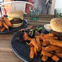 Sugar Rabbit Burger & Sriracha Burger  at Sugar Rabbit Kaffé in Albufeira
