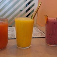 3 drinks from left to right: strawberry lemonade, exotic Juice, Dragon kick (Shake made of fresh fruits and coconut milk) at Sugar Rabbit Kaffé in Albufeira