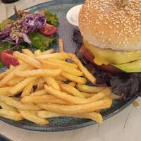 Burger and fries at Sugar Rabbit Kaffé in Albufeira