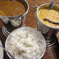 🍛Dal Makhani (499PHP | 8.8$)  🍛 Dal Fry (469 PHP | 8.3$) 🍚 Local Rice (89PHP | 1.6$) at Ashoka in El Nido