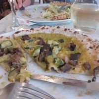  at NONA Pizza in Brussels