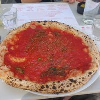 Pizza Marinara at NONA Pizza in Brussels