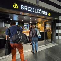  at Brezelkönig - Hauptbahnhof in Zurich