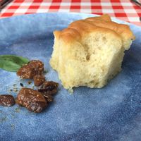 Focaccia mit Feigen-Oliven Chutney at Trudelkeller in Baden