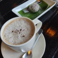 Latte and snowball chocolate ball at Mr Green in Chiang Mai
