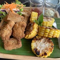 Vegan soy chicken bbq con maíz   at Mr Green in Chiang Mai