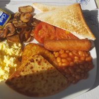 Veggie breakfasts at The Bell Tavern in Salou