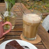 Schokotraum (Chocolate dream) & Macchiato with oat milk at Café Lykka in Neukloster
