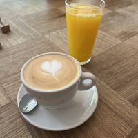 ☕️ & fresh orange juice 🍊   at Federal Cafe in Barcelona