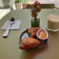 Samosas and mango lassi  at Naan in Mexico City