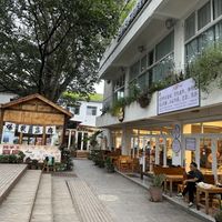 Community   at Veggie Ark 素方舟 - Sù Fāng Zhōu in Dali