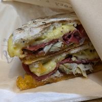 Lucia vegan sandwich at A'Marenna in Sorrento