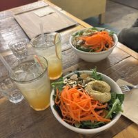 Great selection of drinks!   at Salad Seller in Seoul