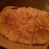 Süßer Apfelflammkuchen at Le Feu in Muenster