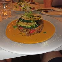 Zucchini-Quinoa-Gericht at Napfényes Restaurant & Confectionery in Budapest