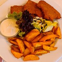 Seitan with tartarsauce at Napfényes Restaurant & Confectionery in Budapest