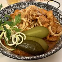 צלי סייטן ותפוחי אדמה   at Napfényes Restaurant & Confectionery in Budapest