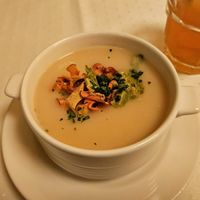 Parsnip soup with vegetable chips at Napfényes Restaurant & Confectionery in Budapest