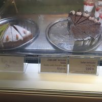 Display at Napfényes Restaurant & Confectionery in Budapest