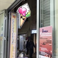 Sitting in K2 enjoying a break and the pistachio ice-cream   at Gelateria k2 in Alghero