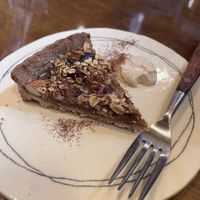 Nuts and dried fruits tart   at Con Brio in Fujiyoshida