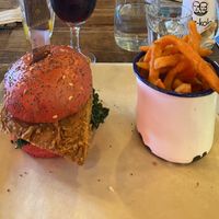 Seitan burger with kale and houmous 🥰 at BrewDog in St Andrews