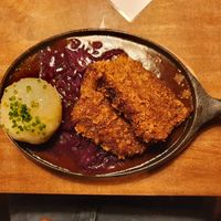 Soyameat with potato Knödel and red cabbage in beer sauce #Veganuary at Bodhi in Ulm