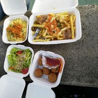 Käsespätzle , loaded fries, Salat and Chili Cheese Nuggets. at Bodhi in Ulm